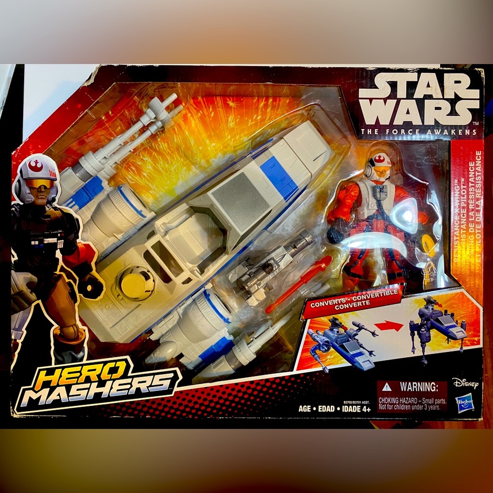 Star Wars Hero Mashers Resistance X-Wing Fighter & Pilot Action Figure